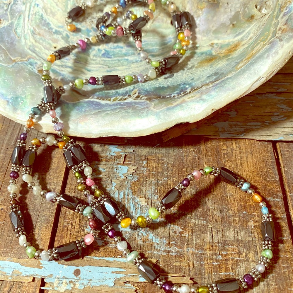 Strand of Magnetized Beads and Colored Freshwater